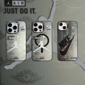 【AA29】マグセーフ❤️ MagSafe ❤️ ナイキ ❤️ ジョーダン ❤️ スマホケース❤️ iPhoneケース