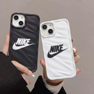 【KV27】ナイキ ❤️ Nike ❤️ ファッション ❤️ 気質 ❤️ スマホケース❤️ iPhone15ケース