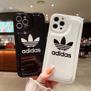 【KH67】アディダス ❤️ 上品 ❤️ ファッション ❤️ iPhoneケース ❤️ iPhone13/Pro/Max